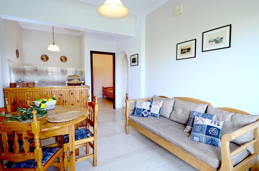 Golden Apartments Ayos Nikolaos Dış mekan fotoğraf