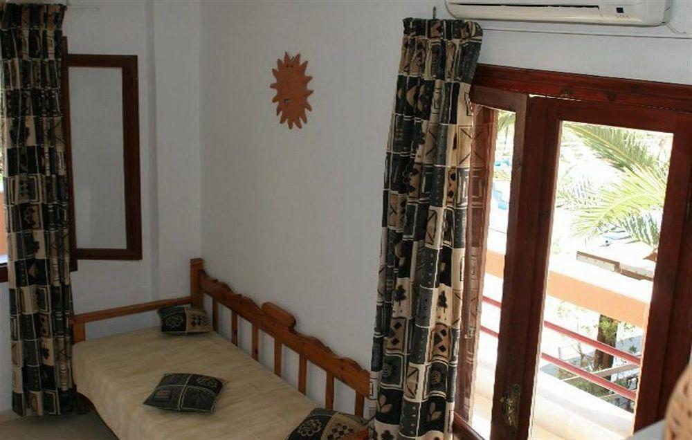 Golden Apartments Ayos Nikolaos Dış mekan fotoğraf