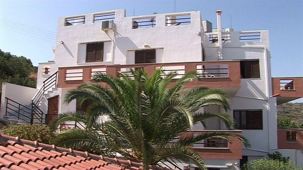 Golden Apartments Ayos Nikolaos Dış mekan fotoğraf
