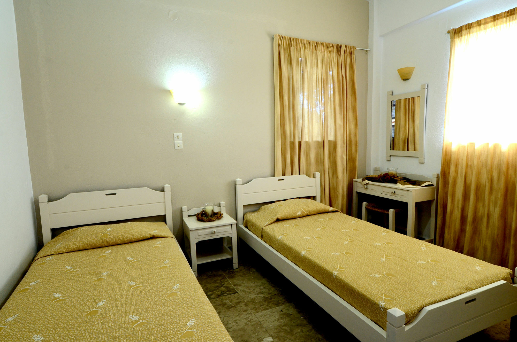 Golden Apartments Ayos Nikolaos Dış mekan fotoğraf